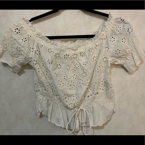 Medium White Charlotte Russe Crop Top